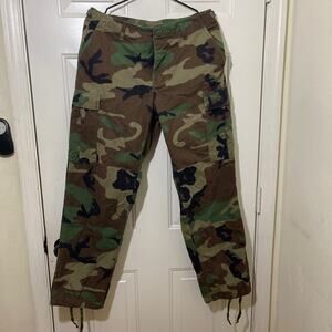 Army Pants Vintage Army Camouflage Cargo Pants medium regular